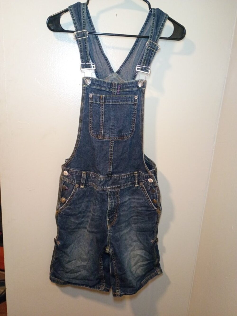 Vigoss Women's Jeans Shorts Blue Overalls Adjustable Straps Size 3/4 27 Embroide